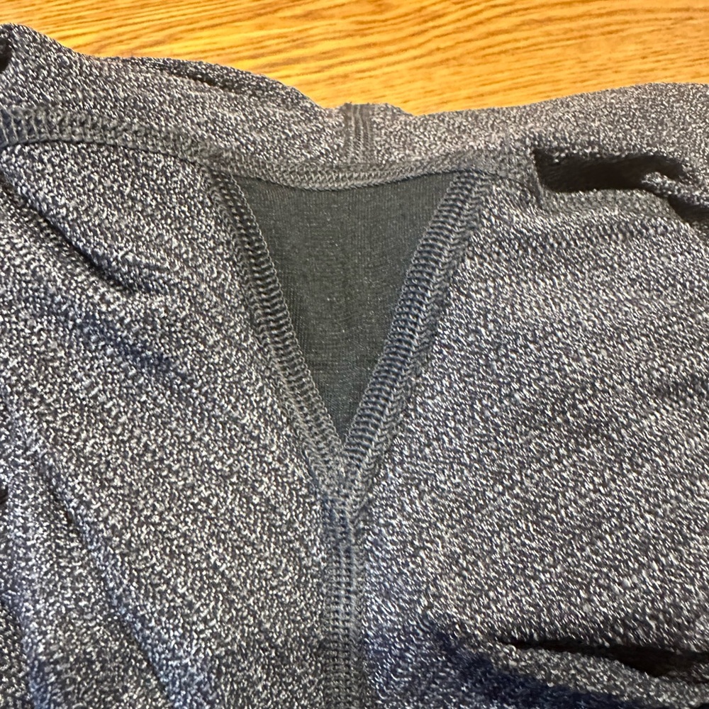 Lululemon Speed Up Tight 28" Size 4 Luxtreme Knit Heathered Black Herringbone - Picture 13 of 16